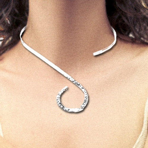 Basic S Silver Hammered Slider/ Chokers